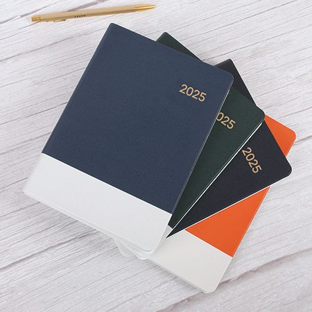 소프트 32절 양장 회사 다이어리 기념품제작 1 소프트 32절 양장 회사 다이어리 기념품제작 대표이미지